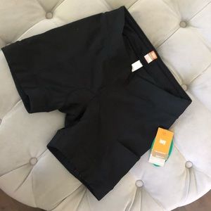 Lucy soon Fusion Short